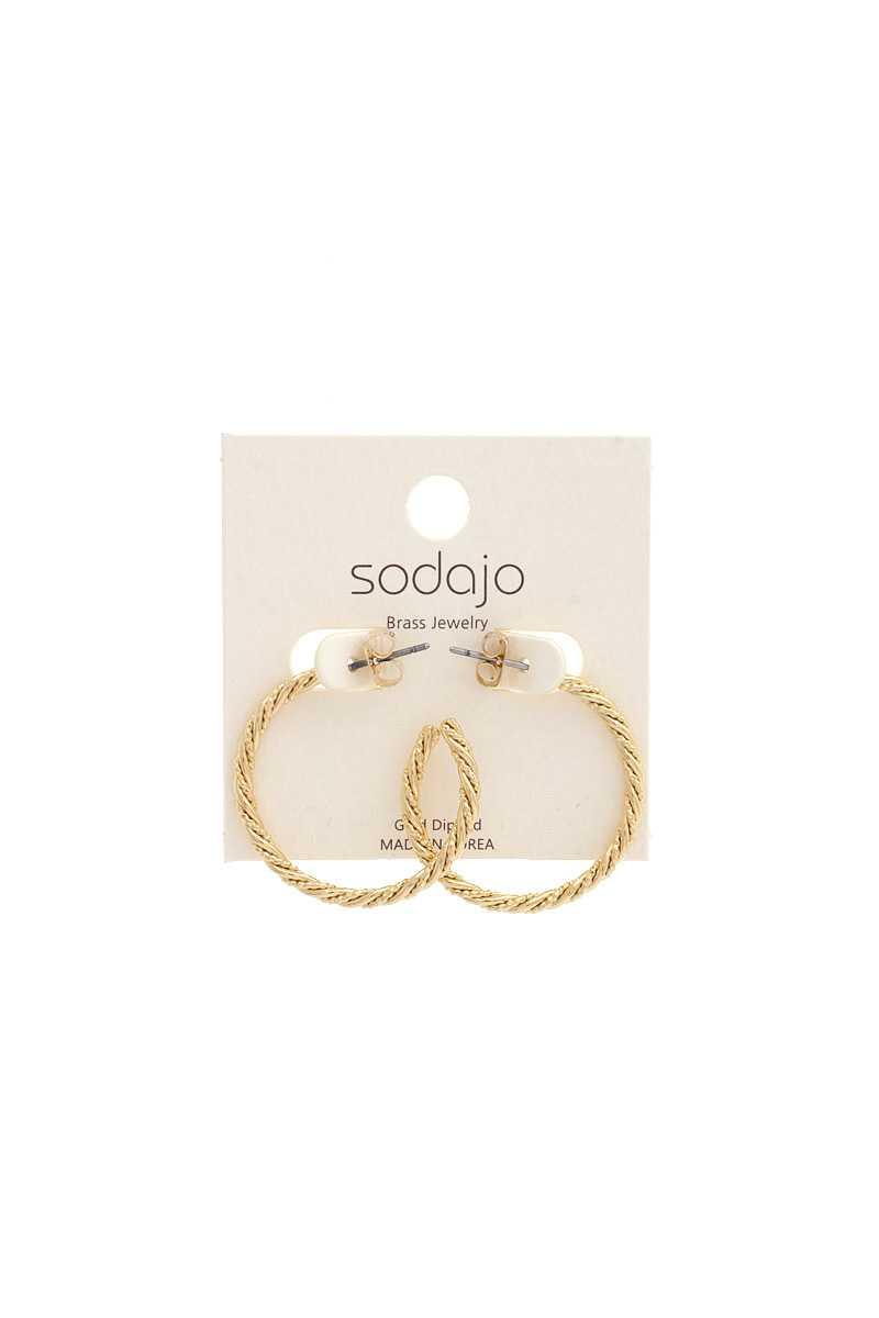 Sodajo Twisted Open Circle Earring