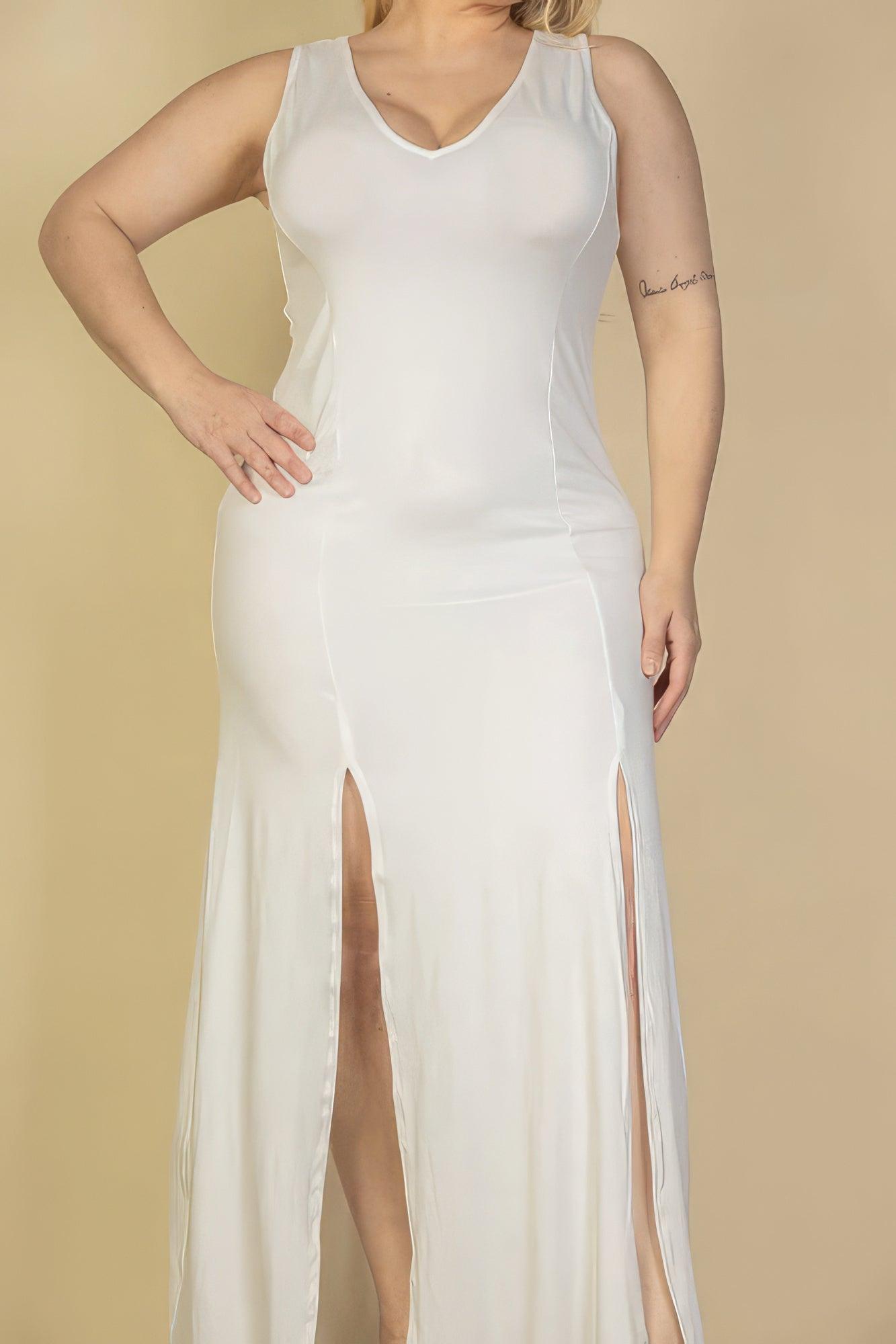 Plus Size Plunge Neck Thigh Split Maxi Dress